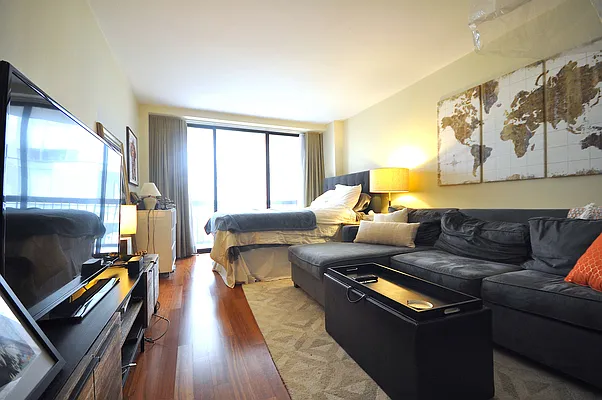 Rented by Compass | media 1