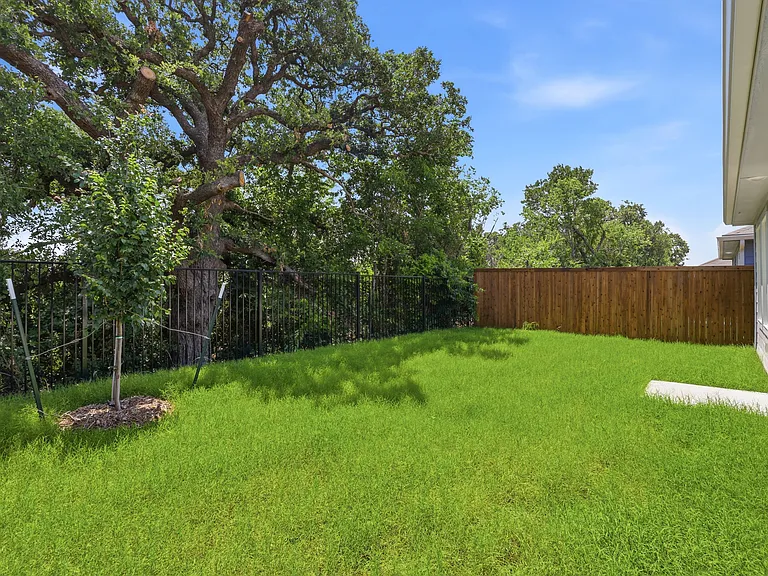 3040 Campeiro Ave — Photo 26