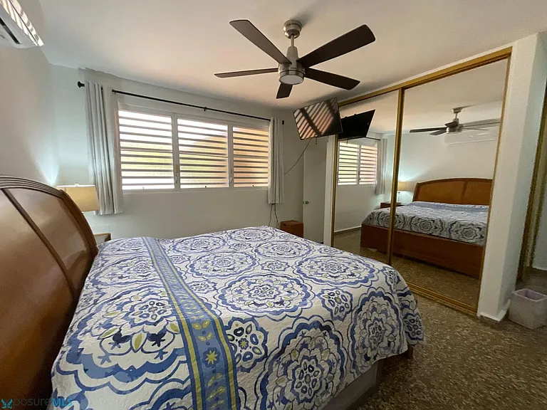 1771 Siervas De Maraa — Photo 13