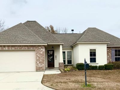 956 Agnes St, Mandeville, LA, 70448