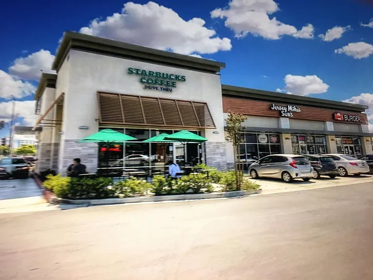 LOCATED NEARBY ARE STARBUCKS, JERSEY MIKES AND VONS. IT HAS CONVIENT ACCESS TO CALIFORNIA STATE UNIVERSITY, LONG BEACH AND AREA EMPLOYERS LIKE LAX, TESLA AND SPACE X. IT IS A SHORT DRIVE TO AREA BEACHES, SOUTH BAY GALLERIA, ALONDRA PARK AND GOLF COURSE.