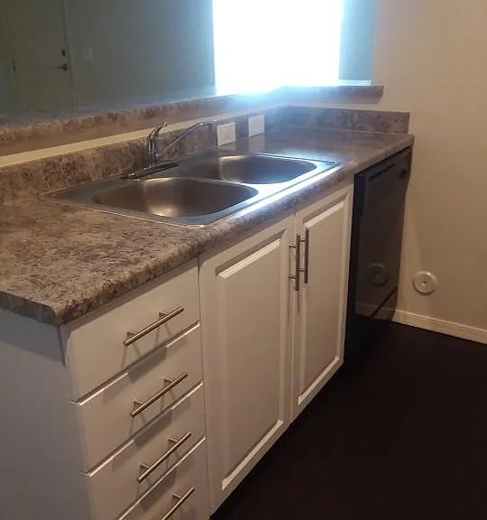 Eastridge Apartments — Photo 69