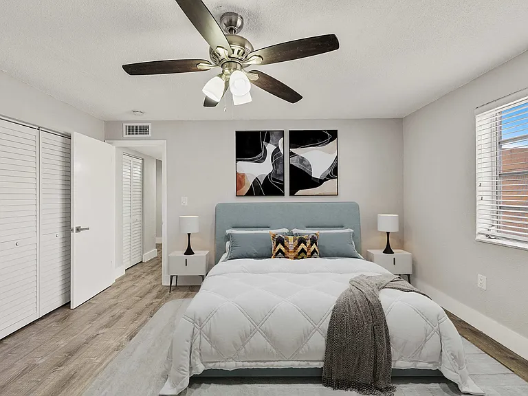 Sunworld Apartments — Photo 11