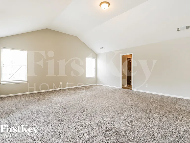 7864 Wrotham Cir — Photo 9