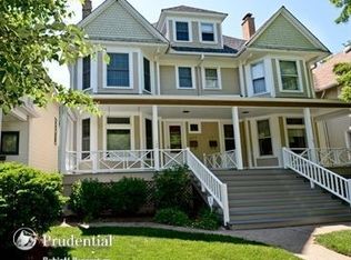 928 Asbury Ave, Evanston, IL 60202