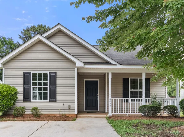 6028 Veckman Ct, Charlotte, NC 28269