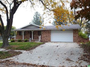 211 Wansink Ave, Sheldon, IA 51201