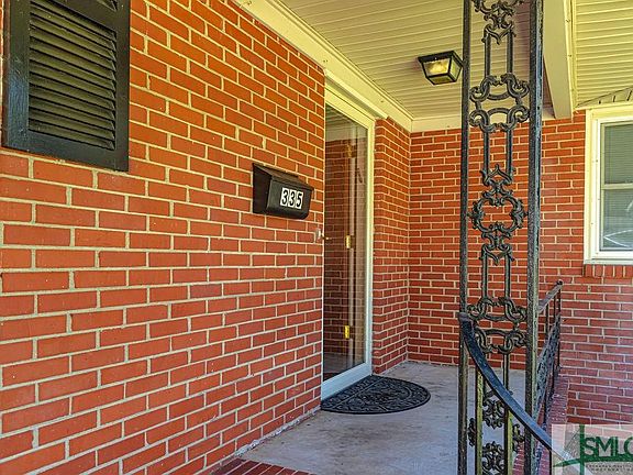 2nd image of 335 Oxford Dr