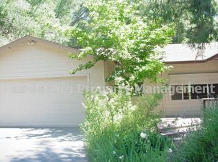 130 Rossi Rd, Geyserville, CA 95441