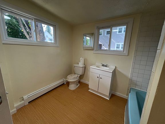 5th image of 280 Bishop St