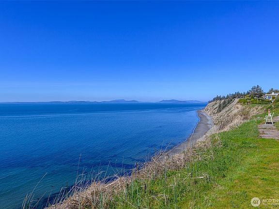 4th image of 1889 West Beach Road