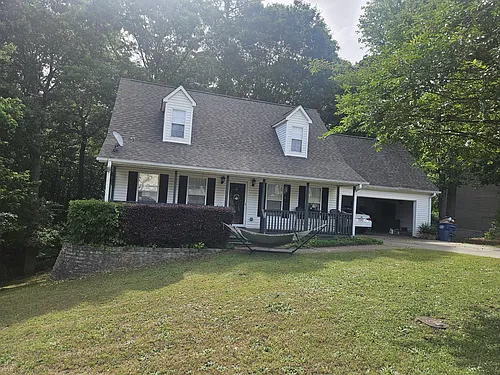 160 Williamsburg Way Photo 1