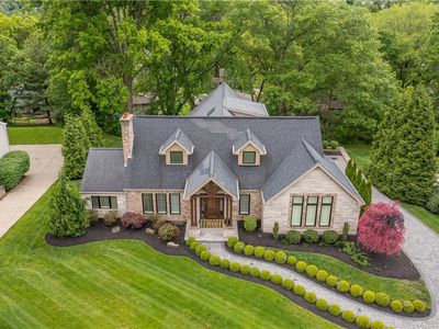 2293 Country Club Dr, Pittsburgh, PA, 15241