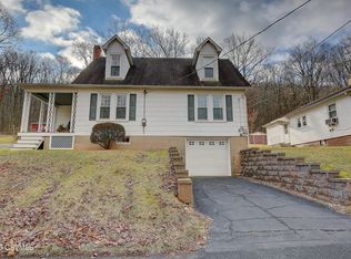 123 Snyder Rd, Shamokin, PA 17872