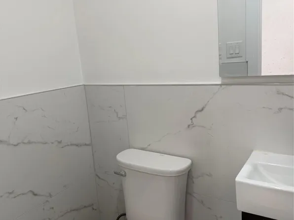 4135 Murdock Avenue, Bronx, NY 10466