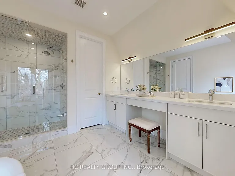 6 Becky Cheung Ct — Photo 15