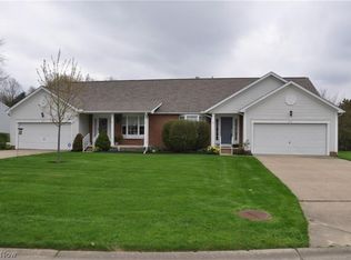 6757 Palmer Dr NW, Canton, OH 44718