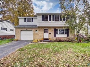 4121 Oak Crest Dr, Toledo, OH 43623