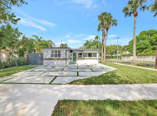 Yellowstone Park Amen Pla, Fort Lauderdale, FL 33315