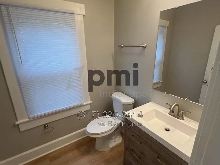 32 N Irvington Ave — Photo 10