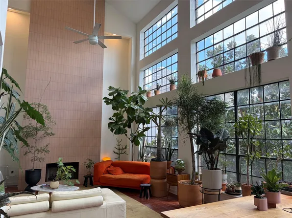 1425 Nantucket Dr APT B, Houston, TX 77057