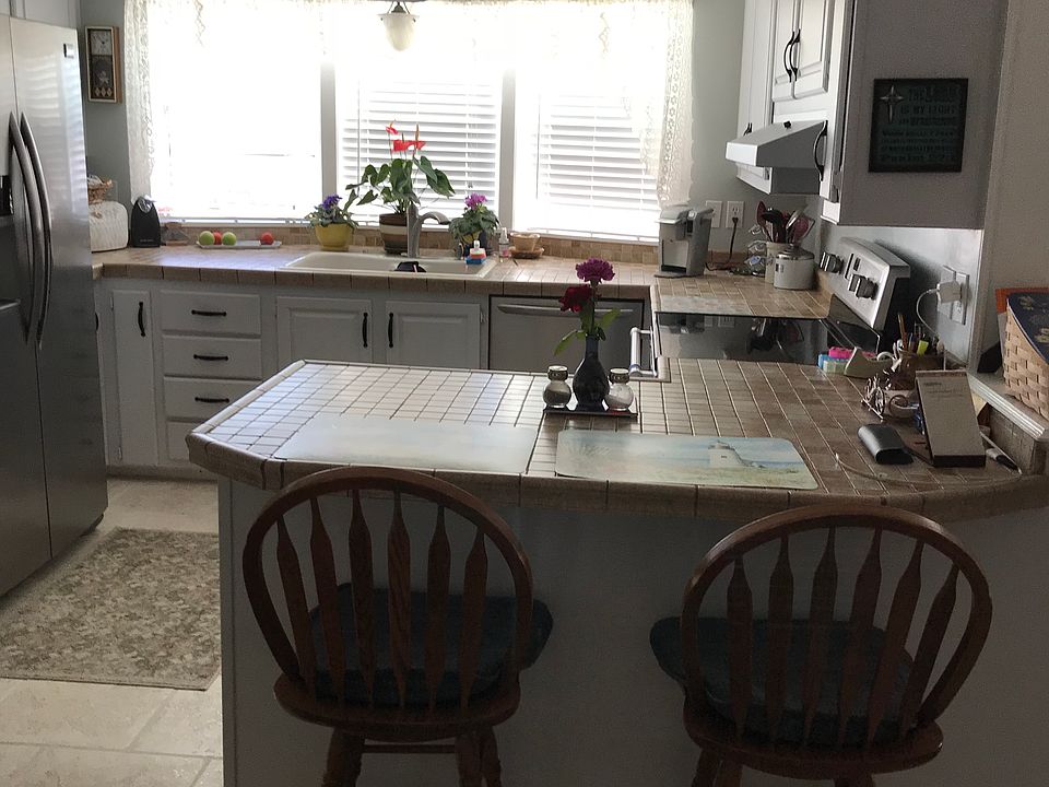 1st image of 532 Amberjack Dr