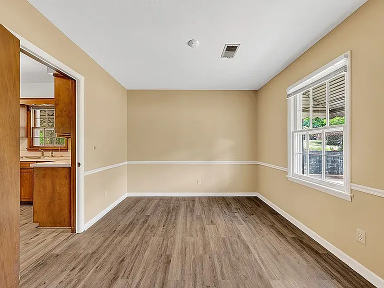 1315 Pagoda Dr — Photo 18