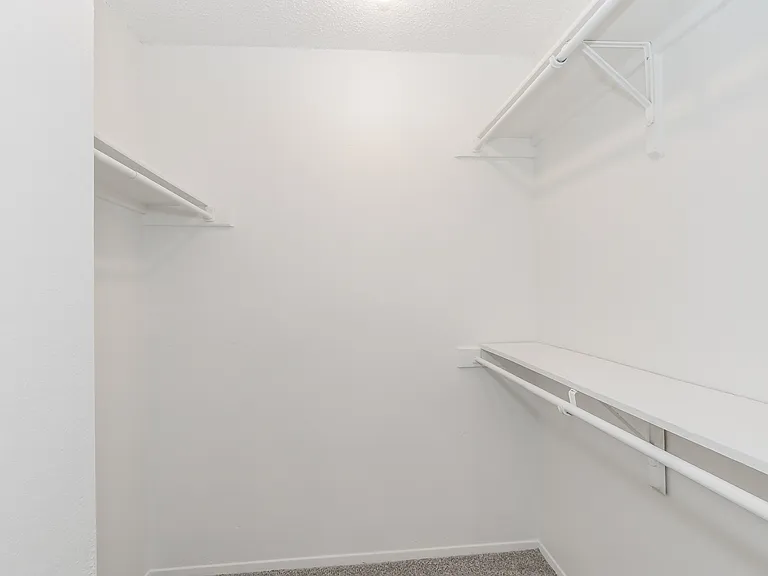 Station 121 at Town Center Apartments — Photo 65