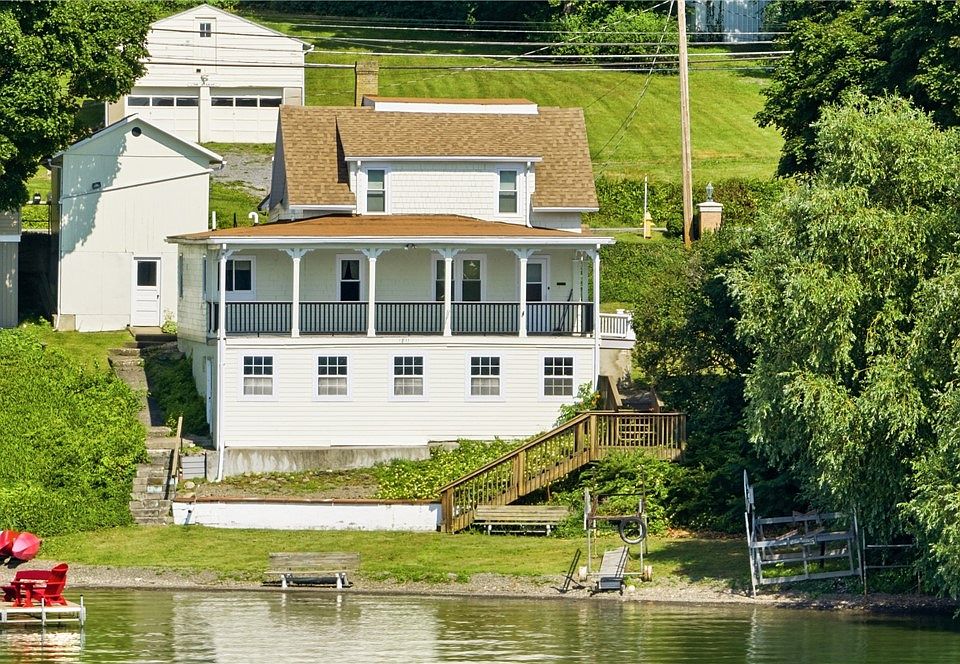 1st image of 1811 W Lake Rd