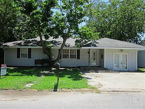 1st image of 2612 Horne Cir
