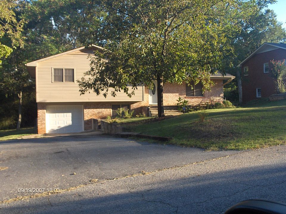 1st image of 179 Continental Dr