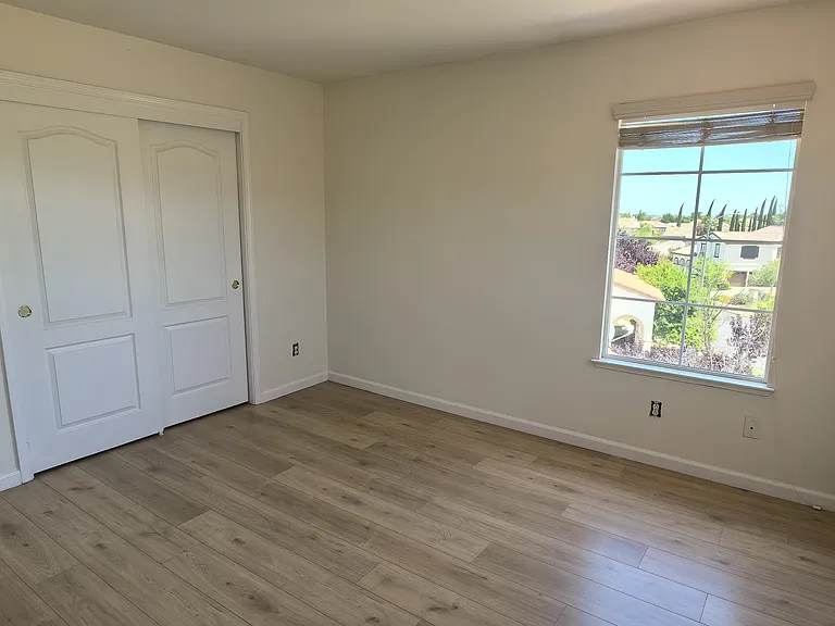 2647 Presidio Dr — Photo 19