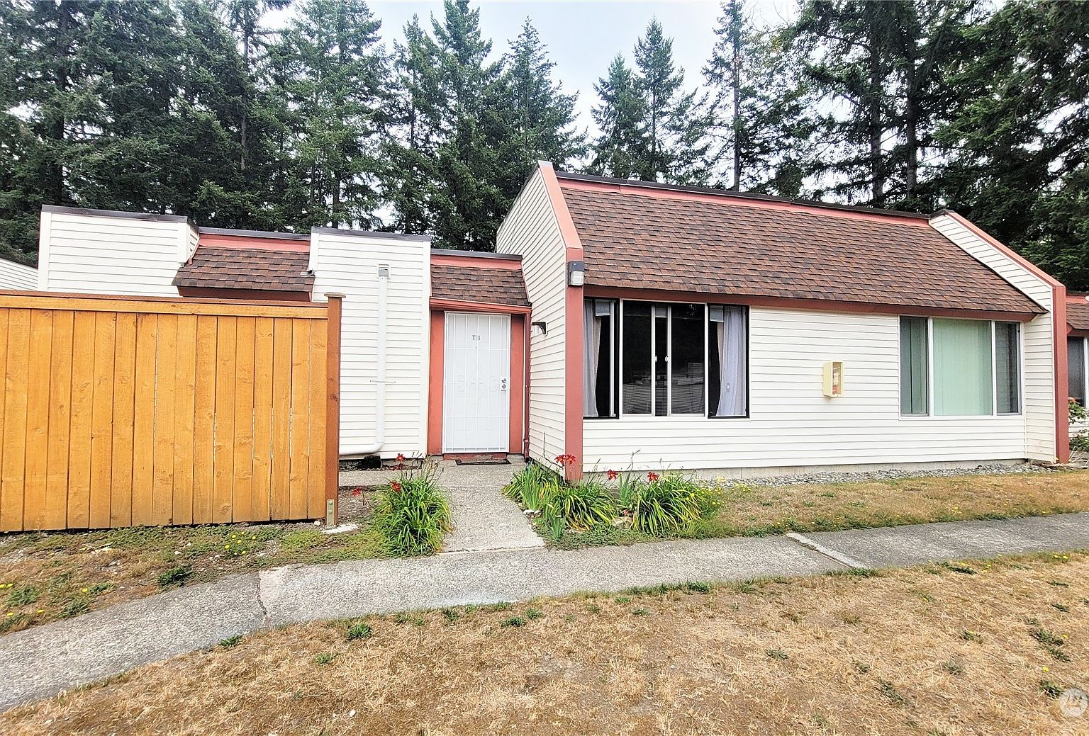 14600 SE 176th Street UNIT T-3, Renton, WA 98058 | Zillow