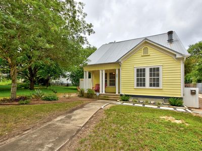 301 W Live Oak St, Austin, TX, 78704