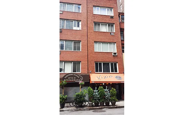 Rented by Douglas Elliman | media 18