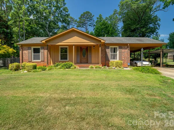 1433 Niagara Cres, Charlotte, NC 28214