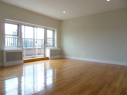 Rented by Stonehenge NYC LLC | media 3