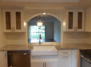 16091 Blatt Blvd APT 102, Weston, FL 33326