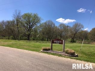 6190 Oak Run Dr, Dahinda, IL