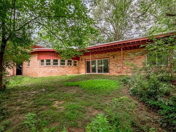 1121 N Fm 95, Garrison, TX 75946