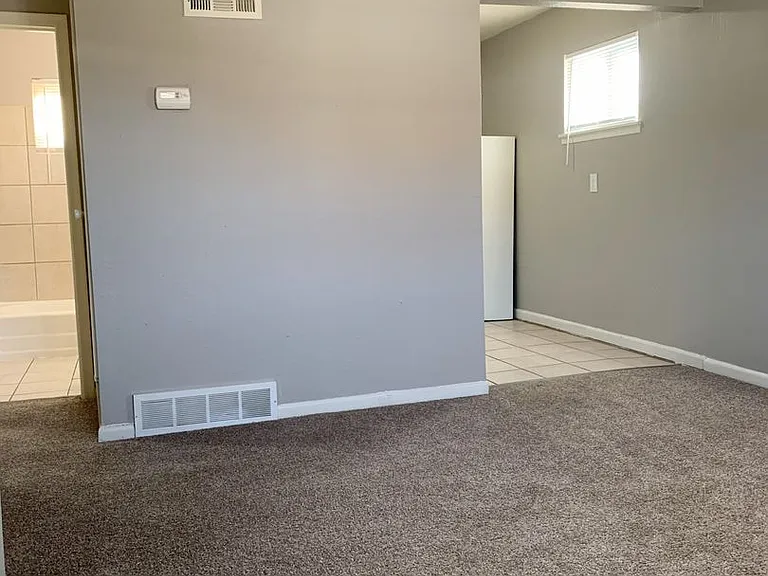 2715 W 42nd Ave — Photo 18