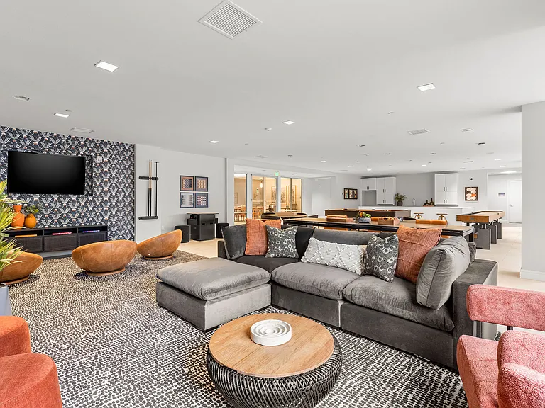 The Residences at Stone Creek — Photo 3