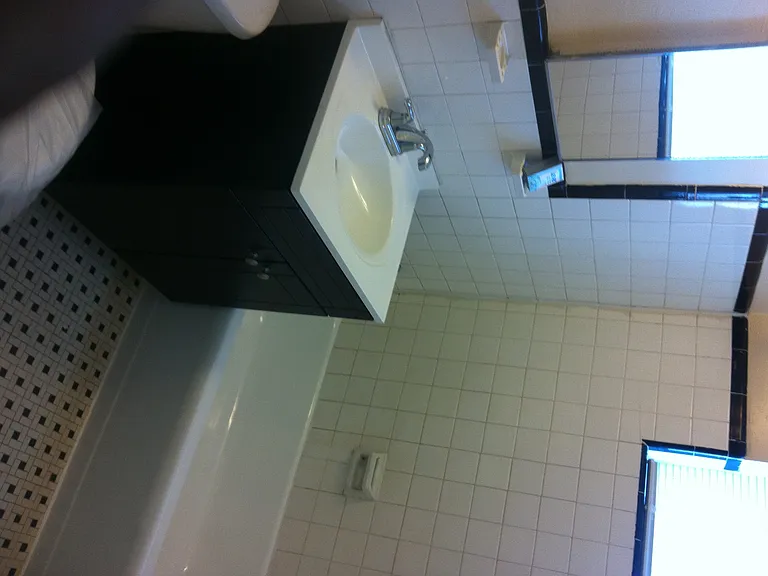 bathroom so_09042014