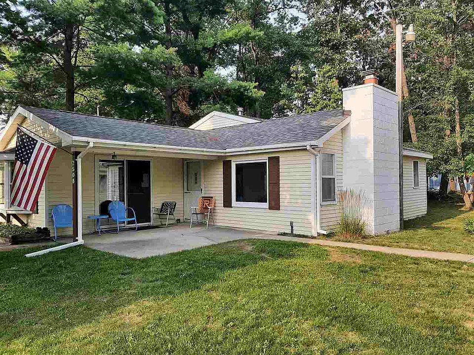 1st image of 2508 Surrey Dr