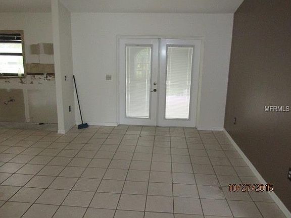 3rd image of 8651 Tara Pl