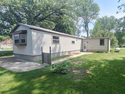 102 2nd St N, Fairmount, ND, 58030