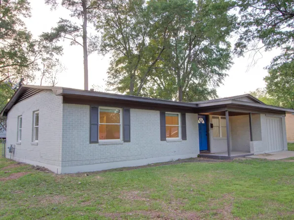 3915 Sabine Ave, Texarkana, TX 75503