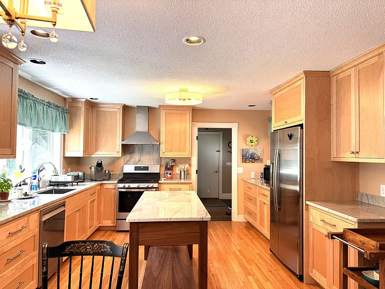 476 Hawk Pine Rd — Photo 3