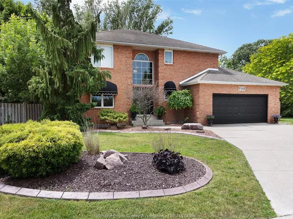 142 Pheasant Run Dr, Lakeshore, ON N8L 0Z7