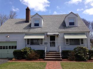 11 Lodge Ave, Saugus, MA 01906